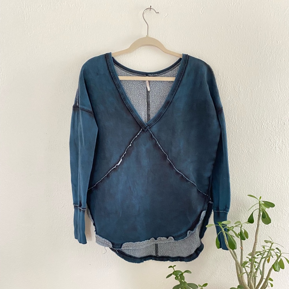 Free people indigo sweatshirt size large